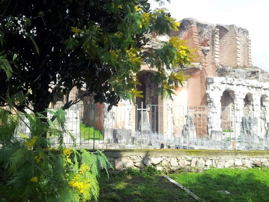 Casa Vacanze Antica Capua ซานตา มาเรีย คาปัว เวเตเร ภายนอก รูปภาพ