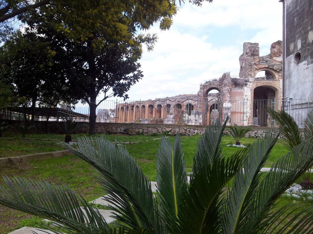 Casa Vacanze Antica Capua ซานตา มาเรีย คาปัว เวเตเร ภายนอก รูปภาพ