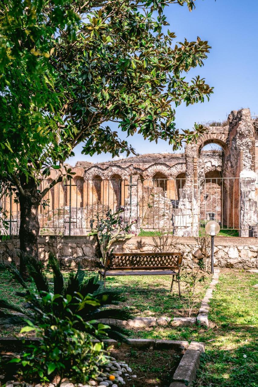 Casa Vacanze Antica Capua ซานตา มาเรีย คาปัว เวเตเร ภายนอก รูปภาพ